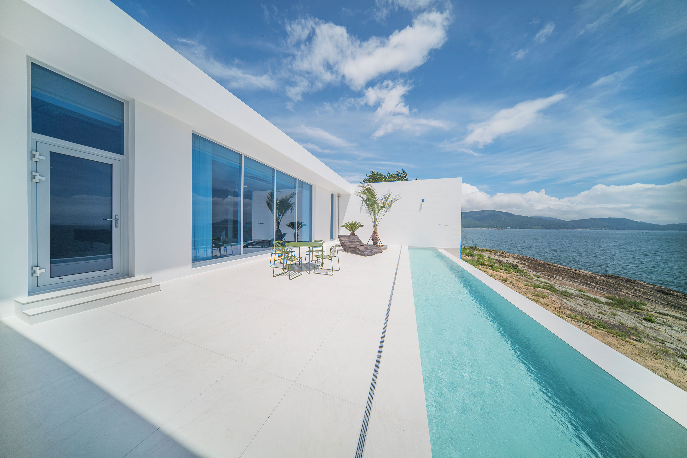 레드콩 하우스'