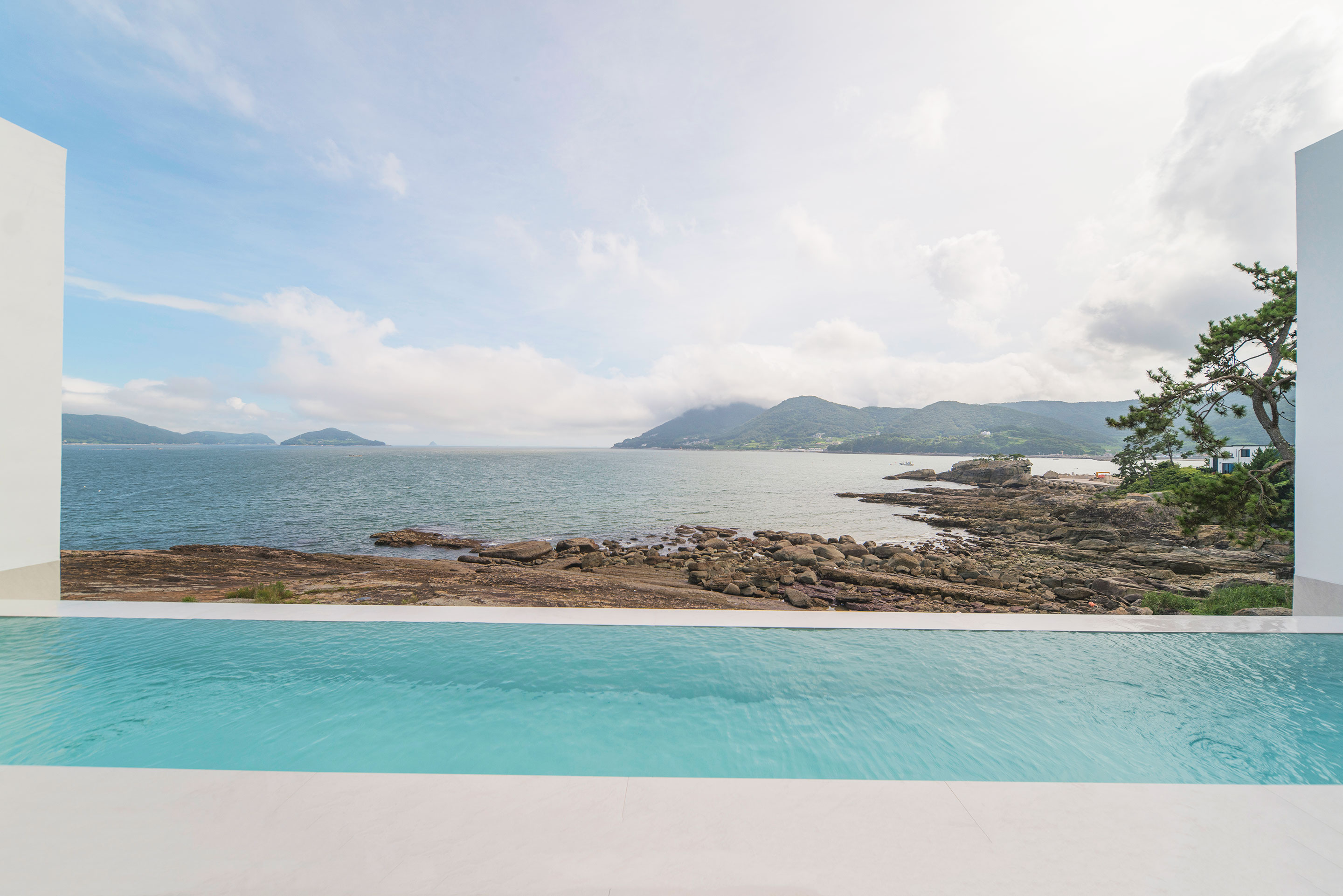 레드콩 하우스'